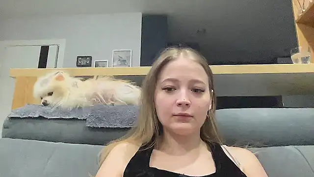 Snapshot of CharmingSarah chatting on 29, 4, 2026 CharmingSarah online show from 29, 4, 2026