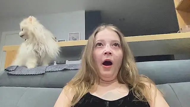 Snapshot of CharmingSarah chatting on 14, 5, 2026 CharmingSarah online show from 14, 5, 2026