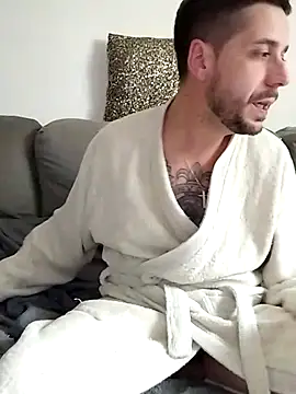 LoGaNfree88 online show from 5, 3, 2025