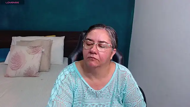 scaelettdubois online show from 13, 2, 2026