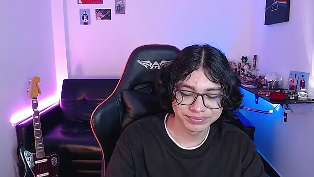 malik harrison   online show from 13, 12, 2024