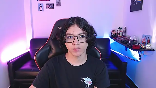 malik harrison   online show from 15, 12, 2024