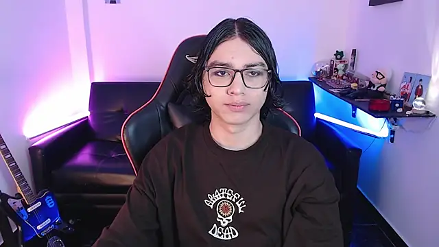 malik harrison   online show from 6, 1, 2025