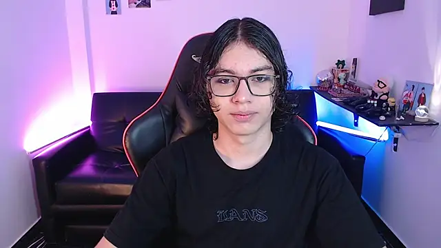 malik harrison   online show from 28, 1, 2025