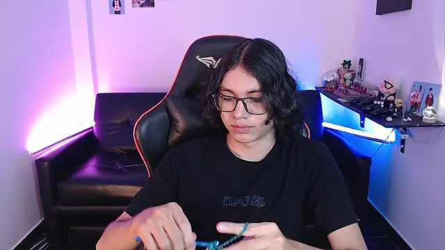 malik harrison   online show from 28, 1, 2025