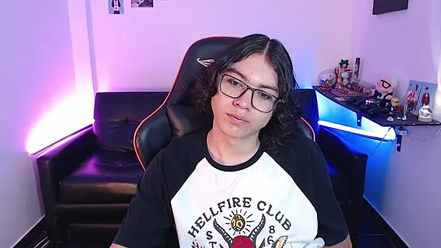 malik harrison   online show from 30, 1, 2025