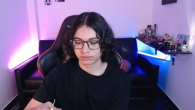 malik harrison   online show from 31, 1, 2025