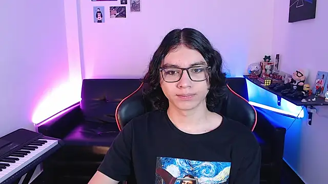 malik harrison   online show from 5, 2, 2025