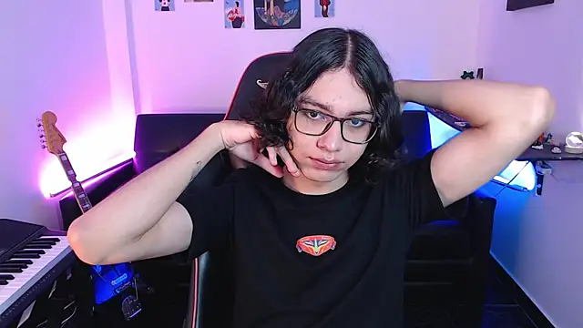 malik harrison   online show from 1, 3, 2025