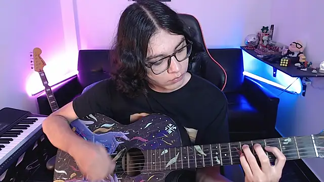 malik harrison   online show from 7, 3, 2025