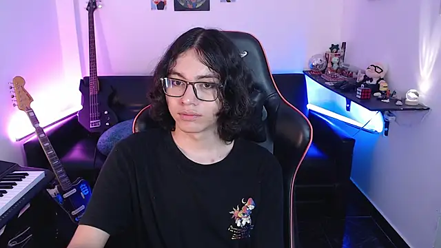 malik harrison   online show from 9, 3, 2025