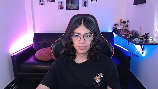 malik harrison   online show from 10, 9, 2025