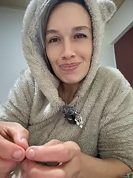 sexymarilyncolombia online show from 6, 5, 2026