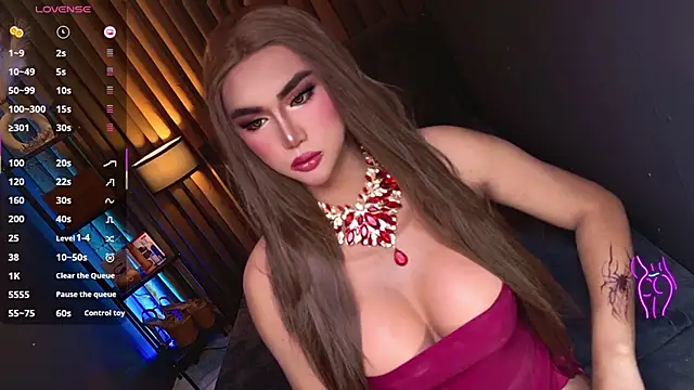 Snapshot of SexGoddess_Celine chatting on 11, 10, 2025 SexGoddess Celine online show from 11, 10, 2025