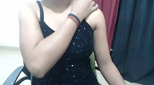 Snapshot of sexy_vani1 chatting on 23, 3, 2025 sexy vani1 online show from 23, 3, 2025