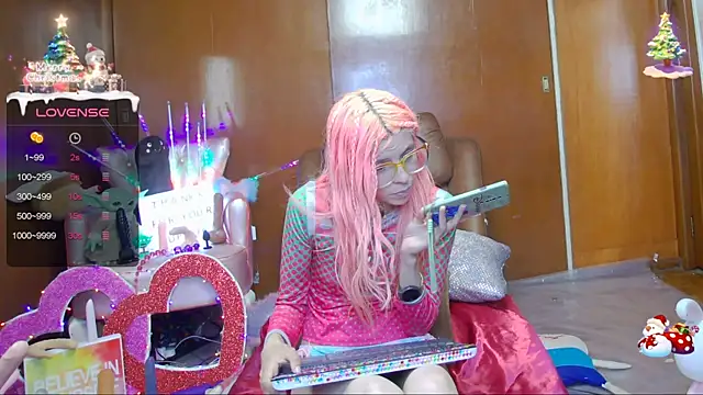 Skinygirl online show from 15, 1, 2025