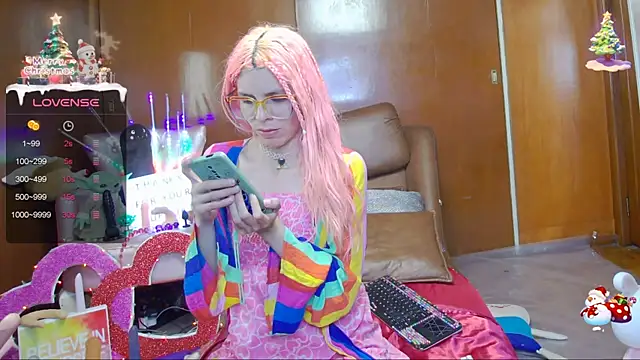 Skinygirl online show from 18, 1, 2025