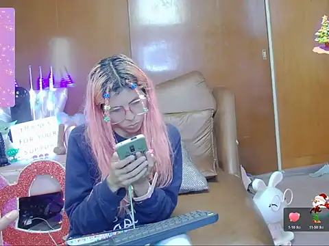 Skinygirl online show from 19, 10, 2025