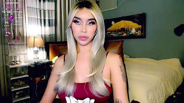 Hail Ur QueenJasmine online show from 14, 1, 2025