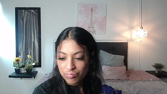 Snapshot of vaness_weet chatting on 26, 12, 2024 vaness weet online show from 26, 12, 2024