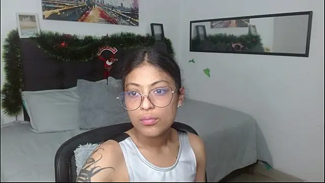 Snapshot of vaness_weet chatting on 6, 1, 2026 vaness weet online show from 6, 1, 2026