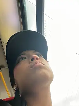 Snapshot of vaness_weet chatting on 9, 1, 2026 vaness weet online show from 9, 1, 2026