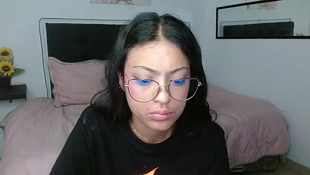 Snapshot of vaness_weet chatting on 15, 2, 2026 vaness weet online show from 15, 2, 2026