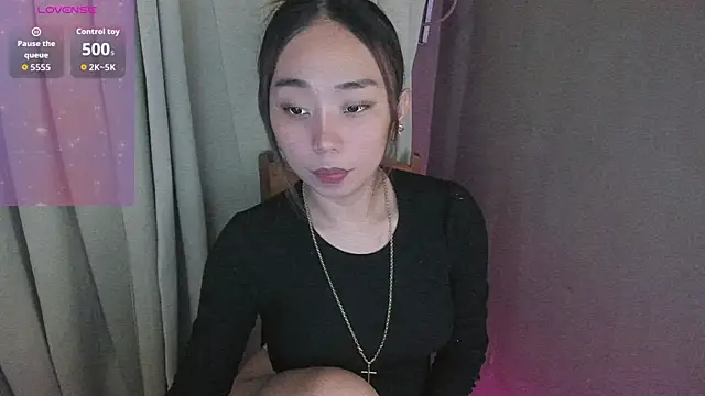 MissAyaCollins online show from 9, 11, 2025