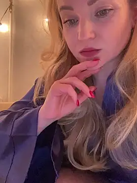 Snapshot of Lady__Maria chatting on 4, 3, 2025 Lady Maria online show from 4, 3, 2025