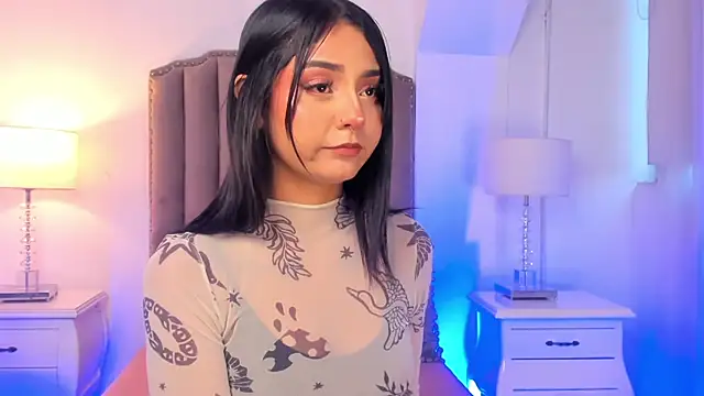 Snapshot of Emma_Torres__ chatting on 17, 12, 2024 Emma Torres   online show from 17, 12, 2024