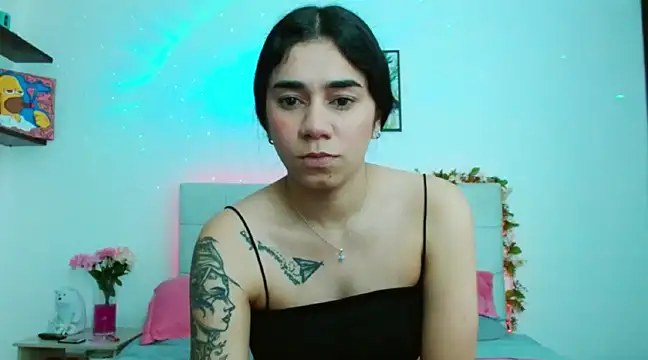 Layla Rachel online show from 7, 12, 2024
