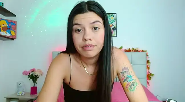 Layla Rachel online show from 11, 12, 2024