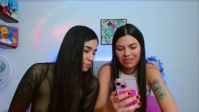 Layla Rachel online show from 12, 1, 2025
