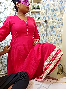 Snapshot of Queen_Anushka69 chatting on 13, 2, 2025 Queen Anushka69 online show from 13, 2, 2025