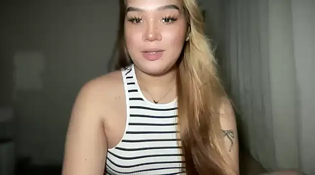 MissCataleyaxxx online show from 8, 1, 2025