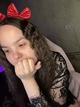 Var Kiss online show from 28, 5, 2026