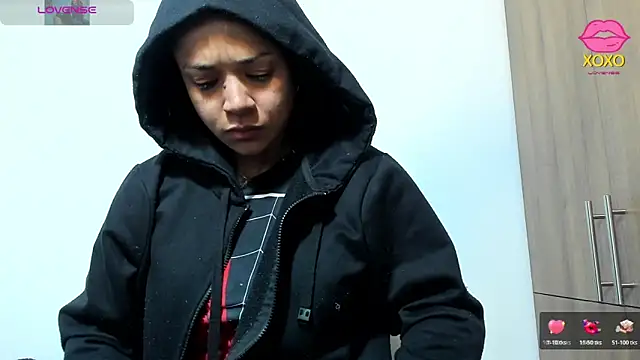 Snapshot of Bessie32 chatting on 29, 11, 2025 Bessie32 online show from 29, 11, 2025