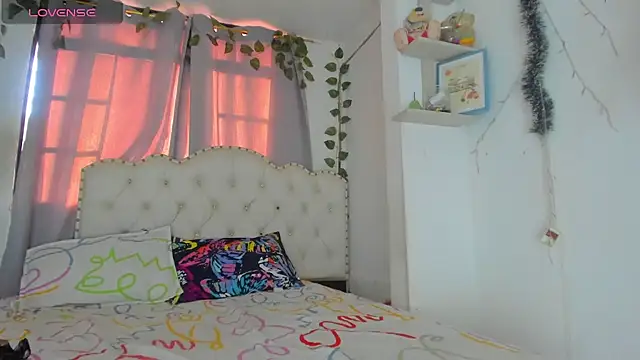 khalyn jenner online show from 23, 9, 2025