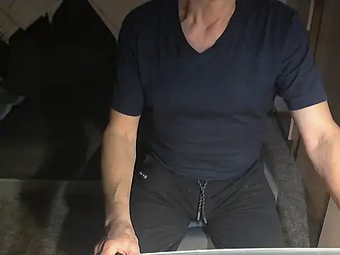 Snapshot of kiam471 chatting on 16, 12, 2024 kiam471 online show from 16, 12, 2024