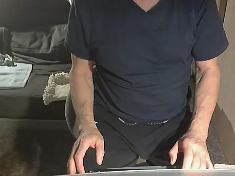 Snapshot of kiam471 chatting on 12, 1, 2025 kiam471 online show from 12, 1, 2025