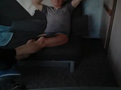 Snapshot of kiam471 chatting on 4, 3, 2025 kiam471 online show from 4, 3, 2025