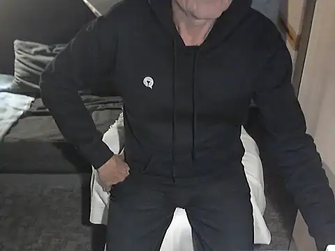 Snapshot of kiam471 chatting on 1, 10, 2025 kiam471 online show from 1, 10, 2025