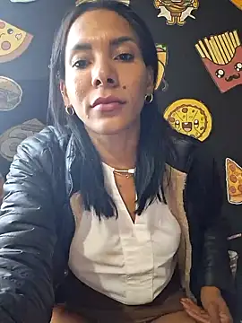 Doll Loren online show from 20, 1, 2025
