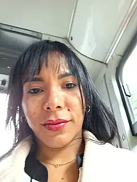 Doll Loren online show from 14, 2, 2025