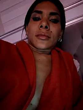 Snapshot of Doll_Loren chatting on 3, 11, 2025 Doll Loren online show from 3, 11, 2025