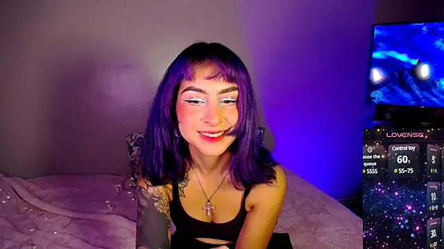 Snapshot of Cinamoonn chatting on 1, 12, 2024 Cinamoonn online show from 1, 12, 2024