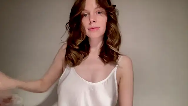 Nikki Mimimi online show from 14, 12, 2024