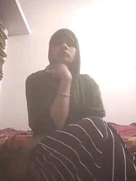 Snapshot of sonalicrossy chatting on 11, 11, 2025 sonalicrossy online show from 11, 11, 2025