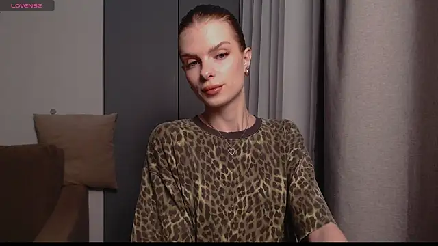 Snapshot of ly_lydia chatting on 24, 1, 2025 ly lydia online show from 24, 1, 2025