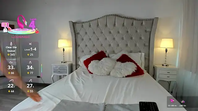 Naughtykitty4 online show from 28, 4, 2026